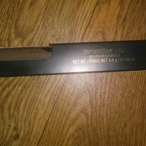 Anastasia Dipbrow Gel